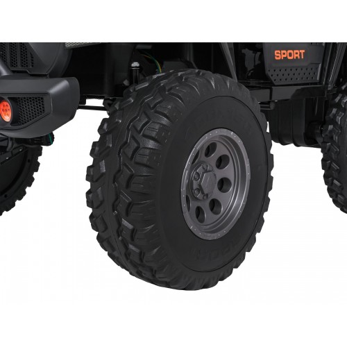 Extrémní sportovní vozidlo 4x4, variabilní velikost, černá