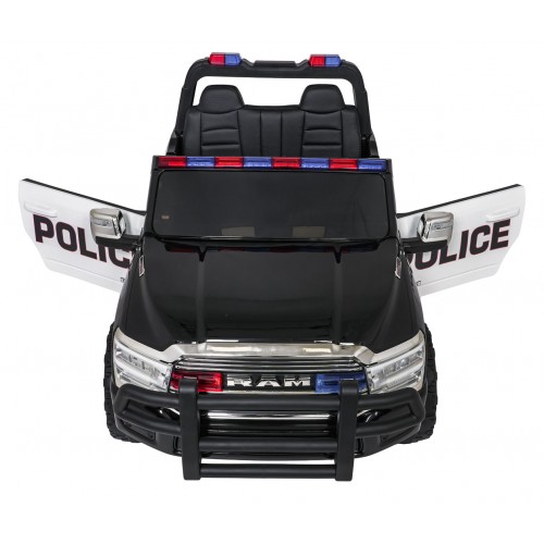 Policejní vozidlo RAM 3500 černé