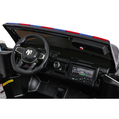Policejní vozidlo RAM 3500 černé