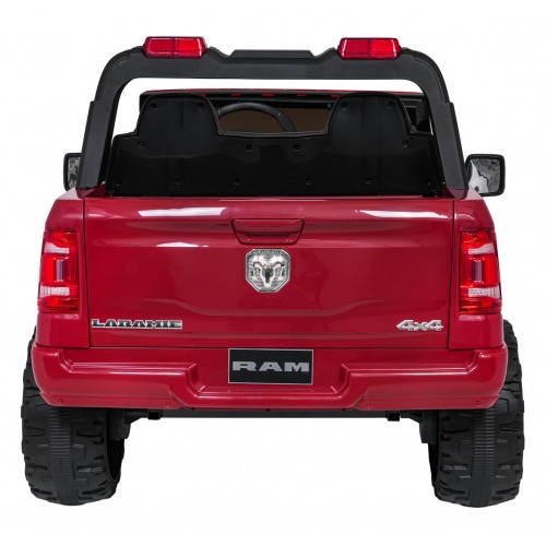 RAM 3500 Hasičské červené vozidlo