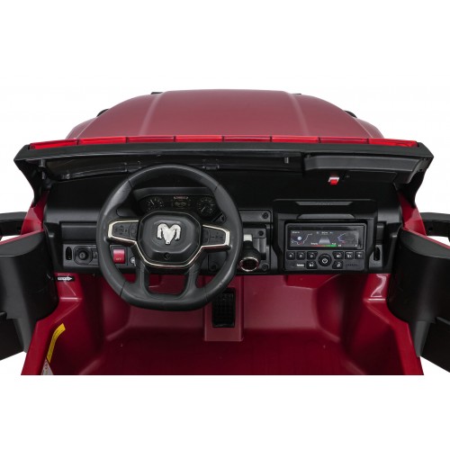 RAM 3500 Hasičské červené vozidlo