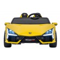Lamborghini Revuelto XL STRONG Žluté vozidlo