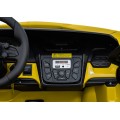Lamborghini Revuelto XL STRONG Žluté vozidlo