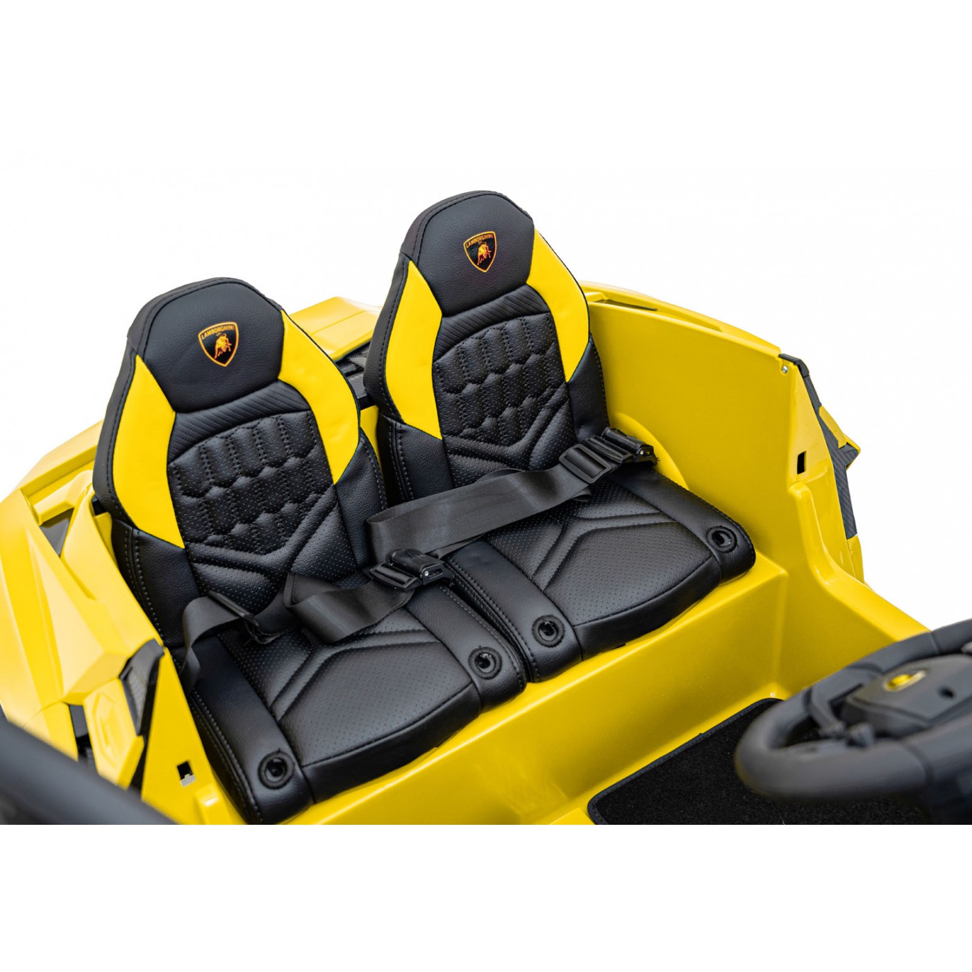 Lamborghini Revuelto XL STRONG Žluté vozidlo