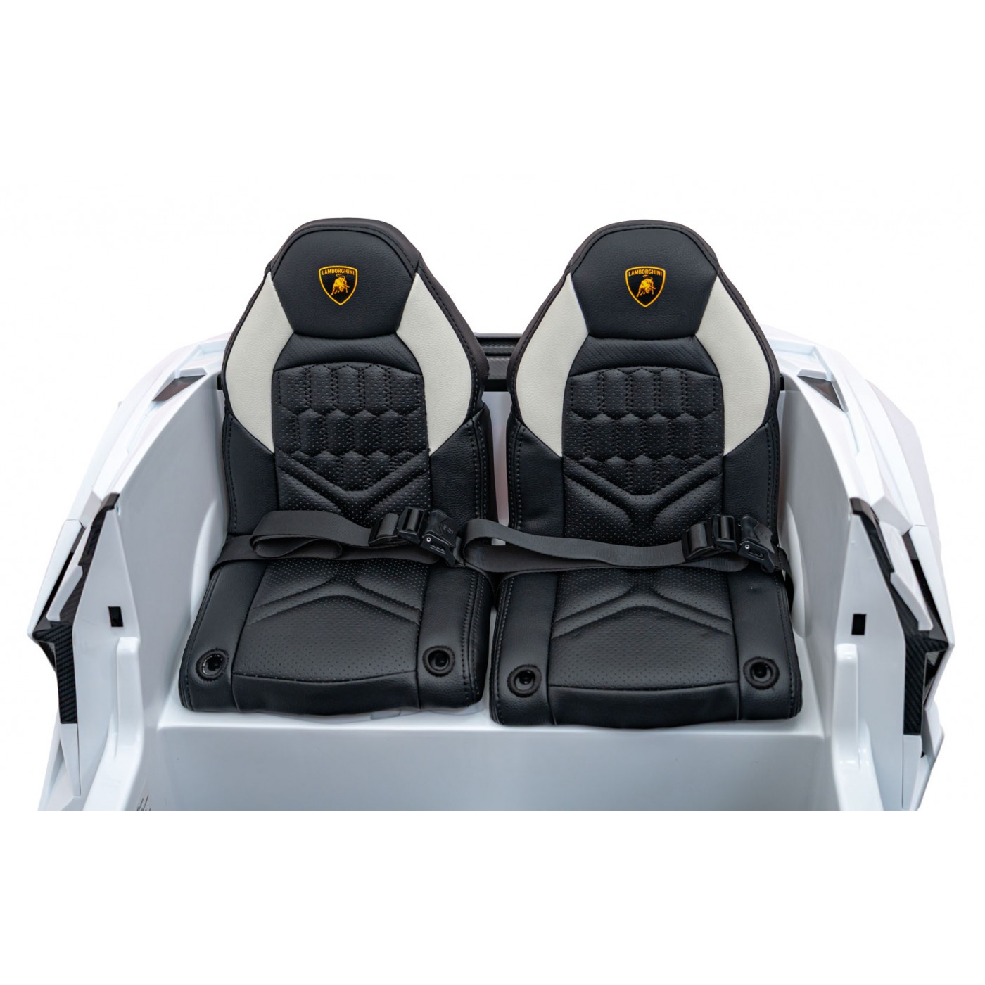 Vozidlo Lamborghini Revuelto XL STRONG White