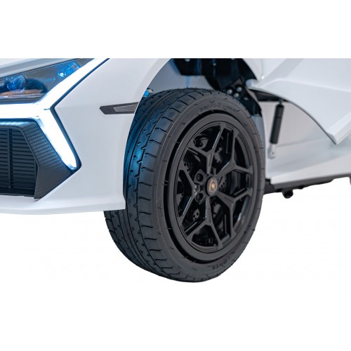 Vozidlo Lamborghini Revuelto XL STRONG White