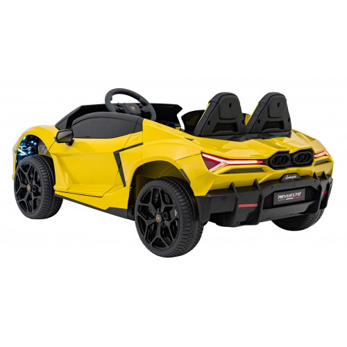 Žluté vozidlo Lamborghini Revuelto XL