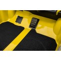 Žluté vozidlo Lamborghini Revuelto XL