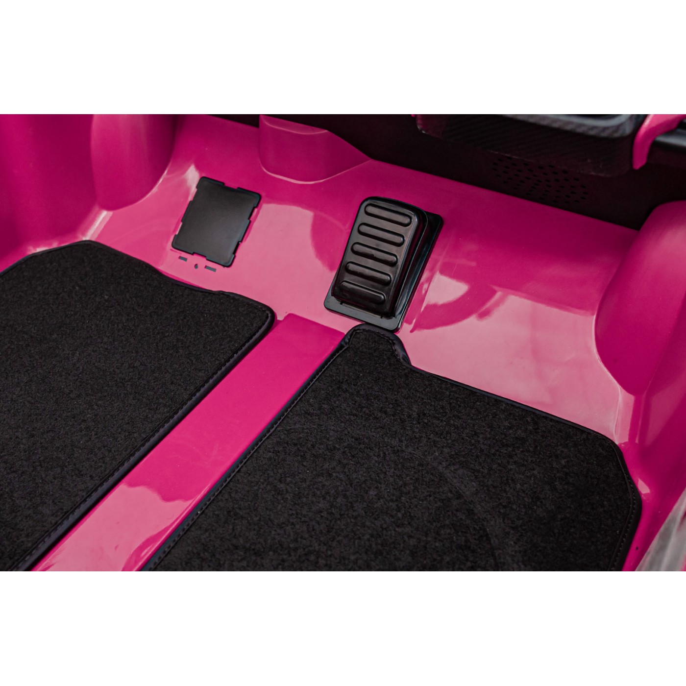 Vozidlo Lamborghini Revuelto XL Pink