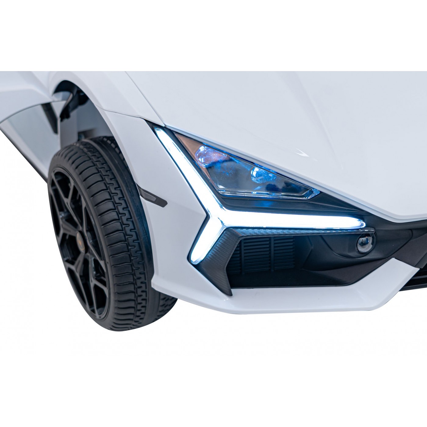 Vozidlo Lamborghini Revuelto XL White