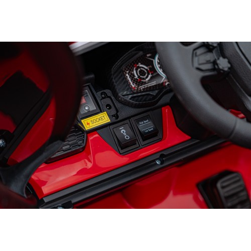 Vůz Lamborghini Revuelto XL Red