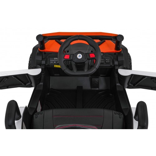 Buggy Madman UTV-MX bílá