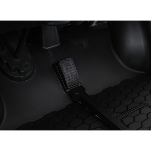 PASSION 4x4 Off-Road Vehicle Black