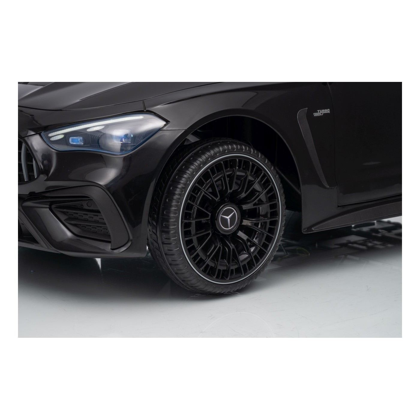 Vozidlo Mercedes Benz AMG CLE 53 Black