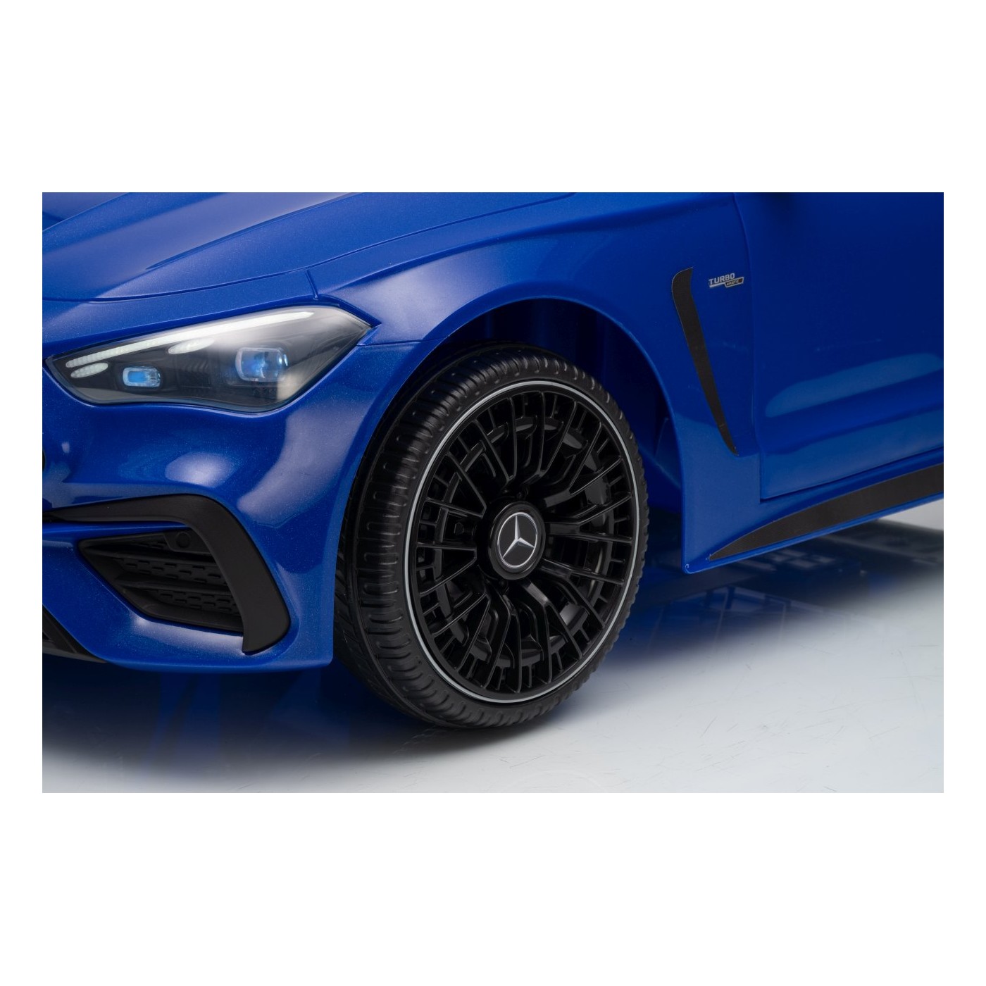 Vozidlo Mercedes Benz AMG CLE 53 Blue