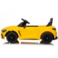 Mercedes Benz AMG CLE 53 Žluté vozidlo