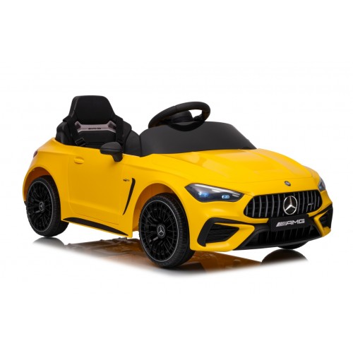 Mercedes Benz AMG CLE 53 Žluté vozidlo