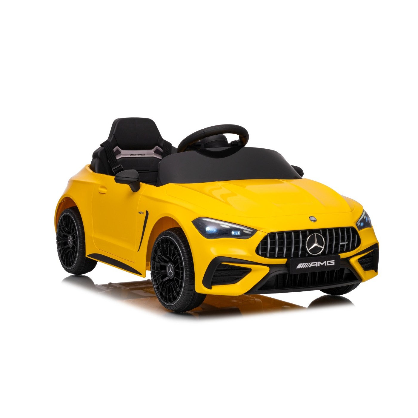 Mercedes Benz AMG CLE 53 Žluté vozidlo