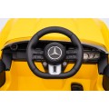 Mercedes Benz AMG CLE 53 Žluté vozidlo