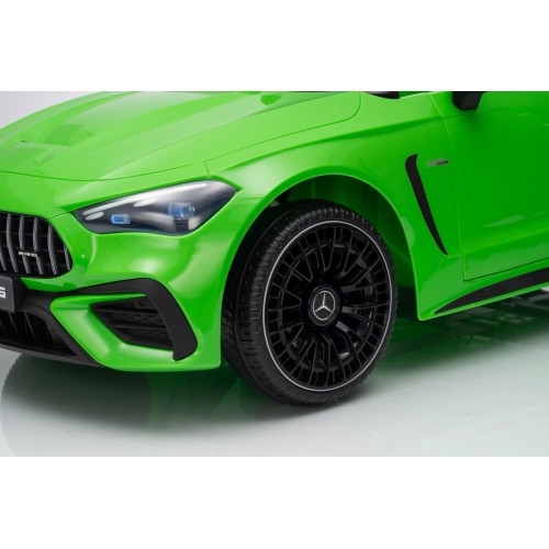 Mercedes Benz AMG CLE 53 Zelené vozidlo