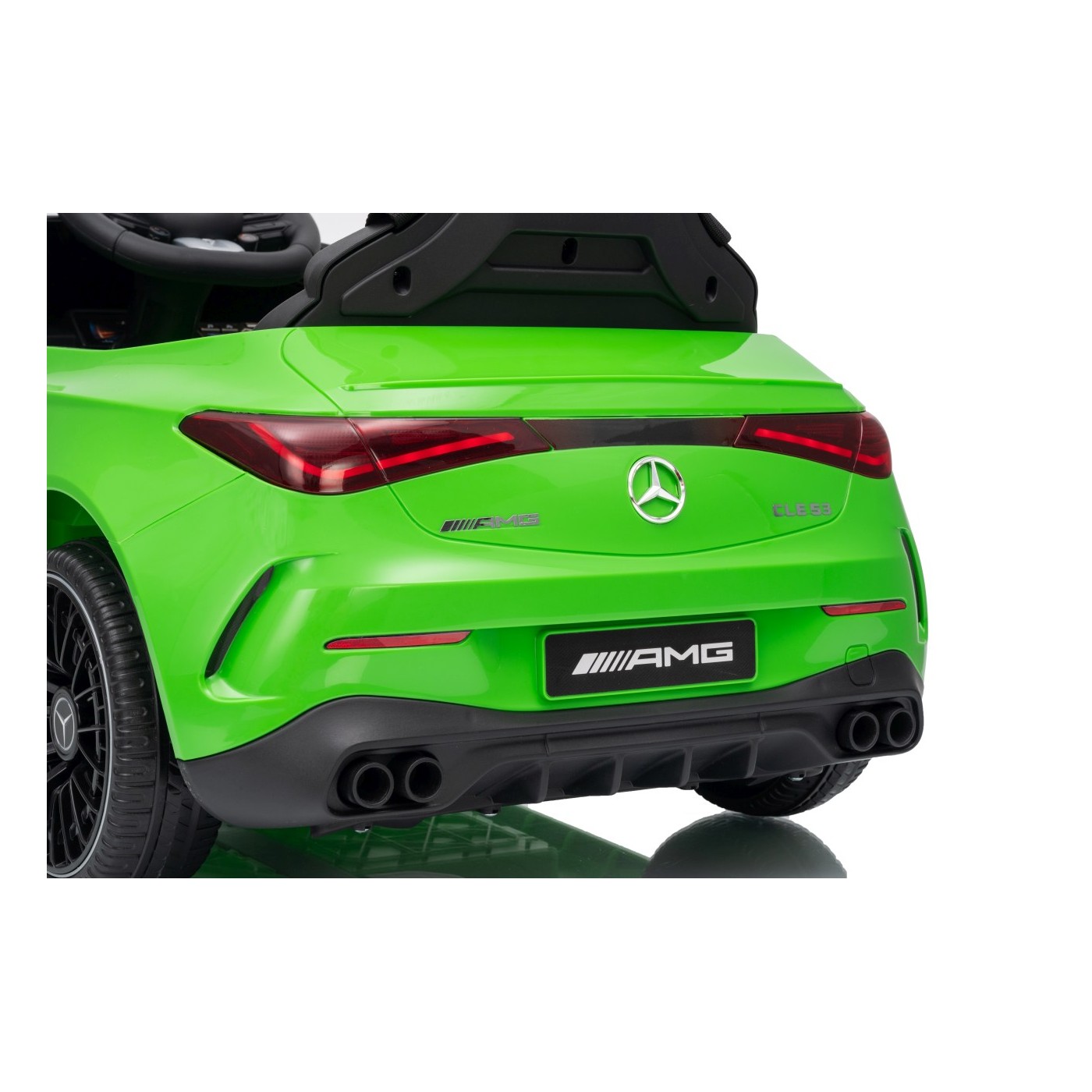 Mercedes Benz AMG CLE 53 Zelené vozidlo