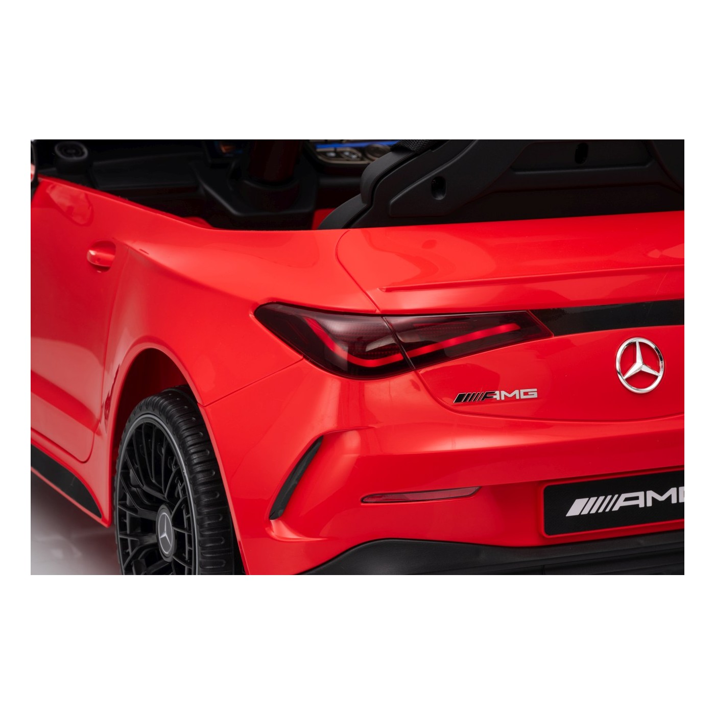 Vozidlo Mercedes Benz AMG CLE 53 Red
