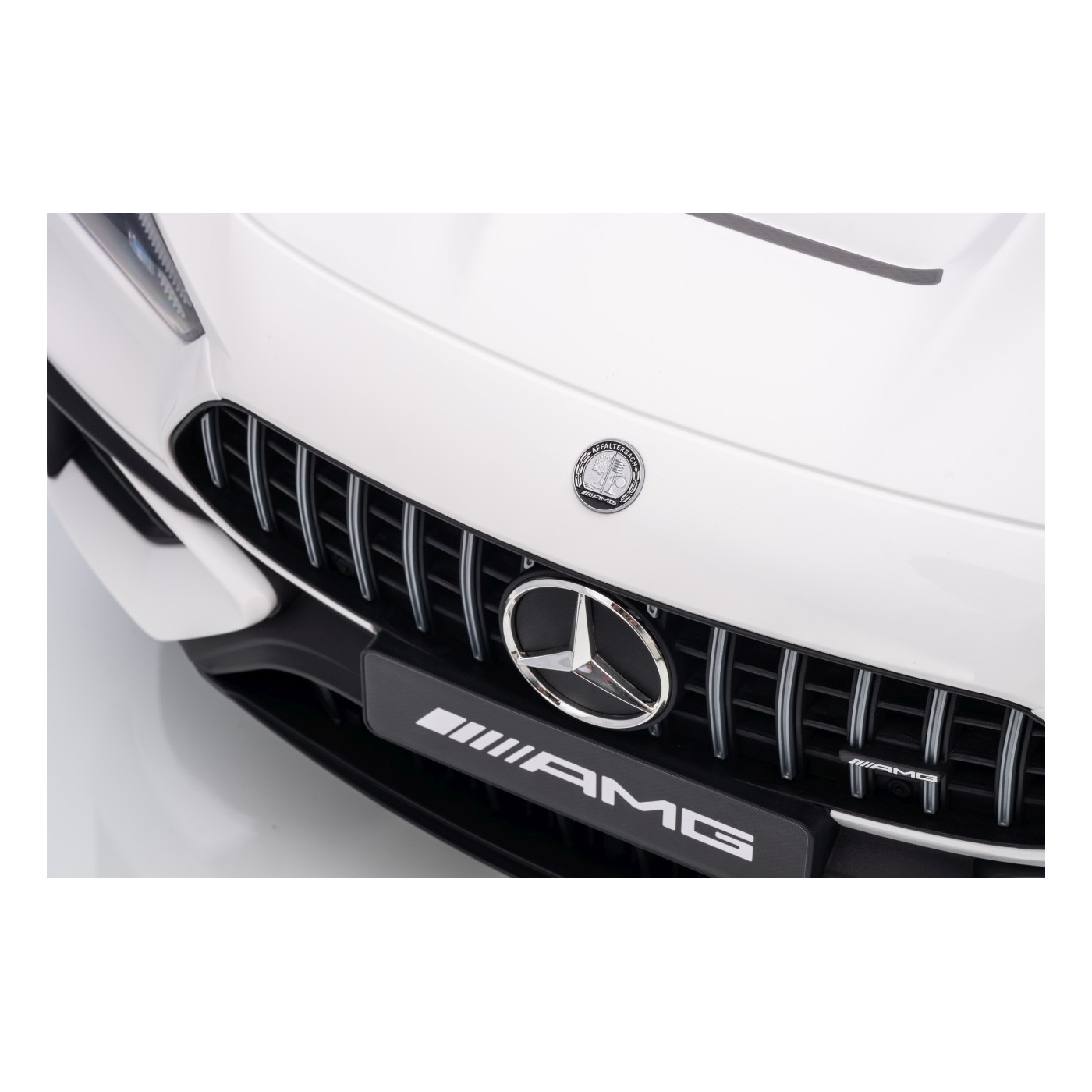 Vozidlo Mercedes Benz AMG CLE 53 White