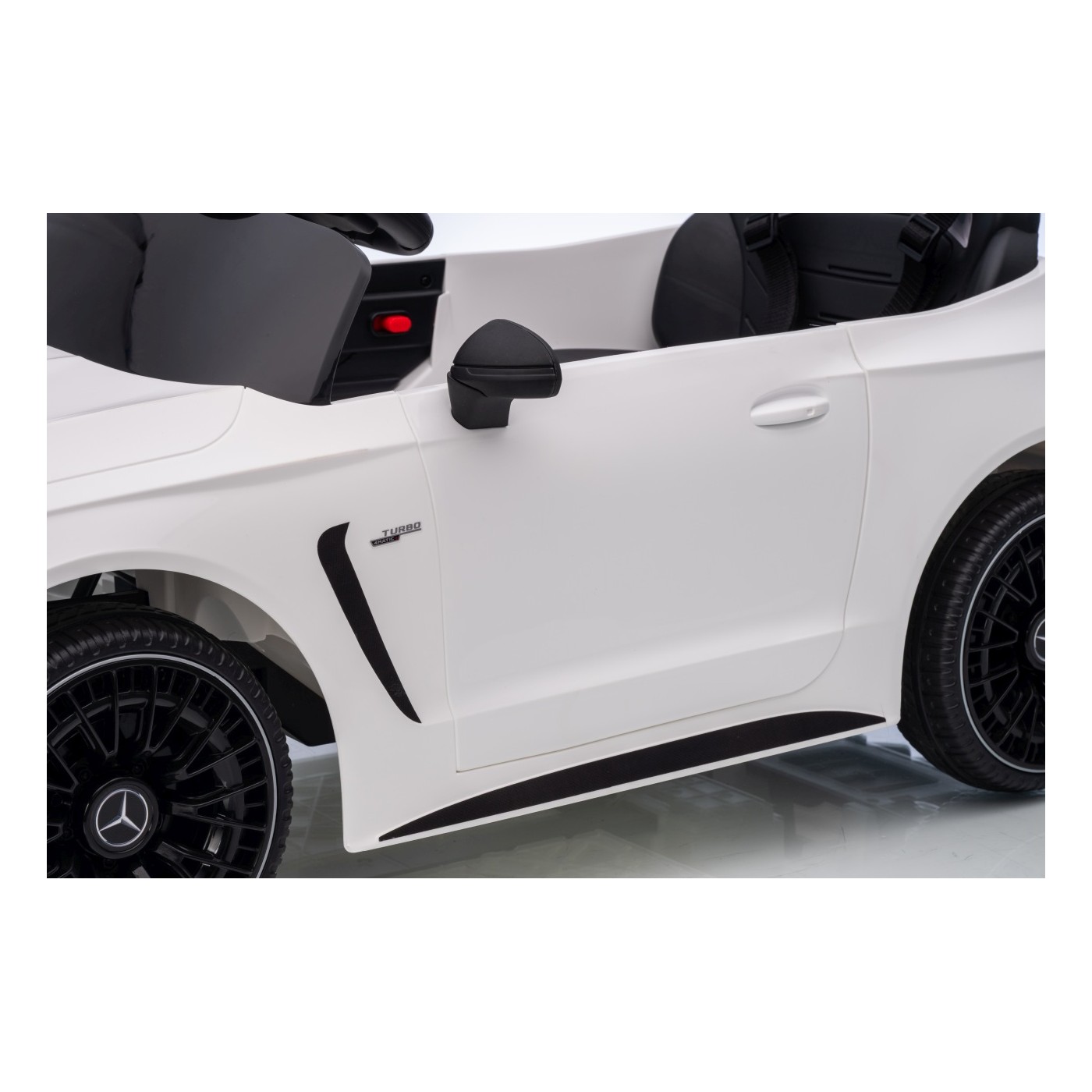 Vozidlo Mercedes Benz AMG CLE 53 White