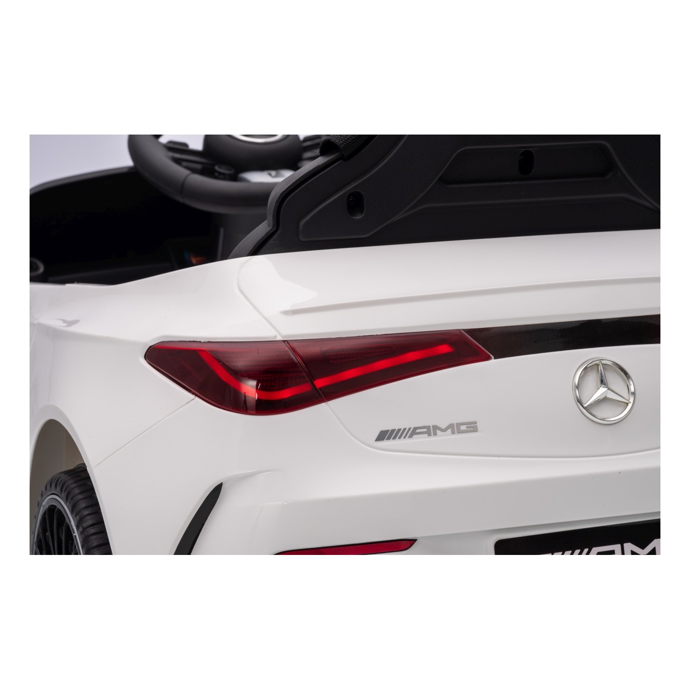 Vozidlo Mercedes Benz AMG CLE 53 White