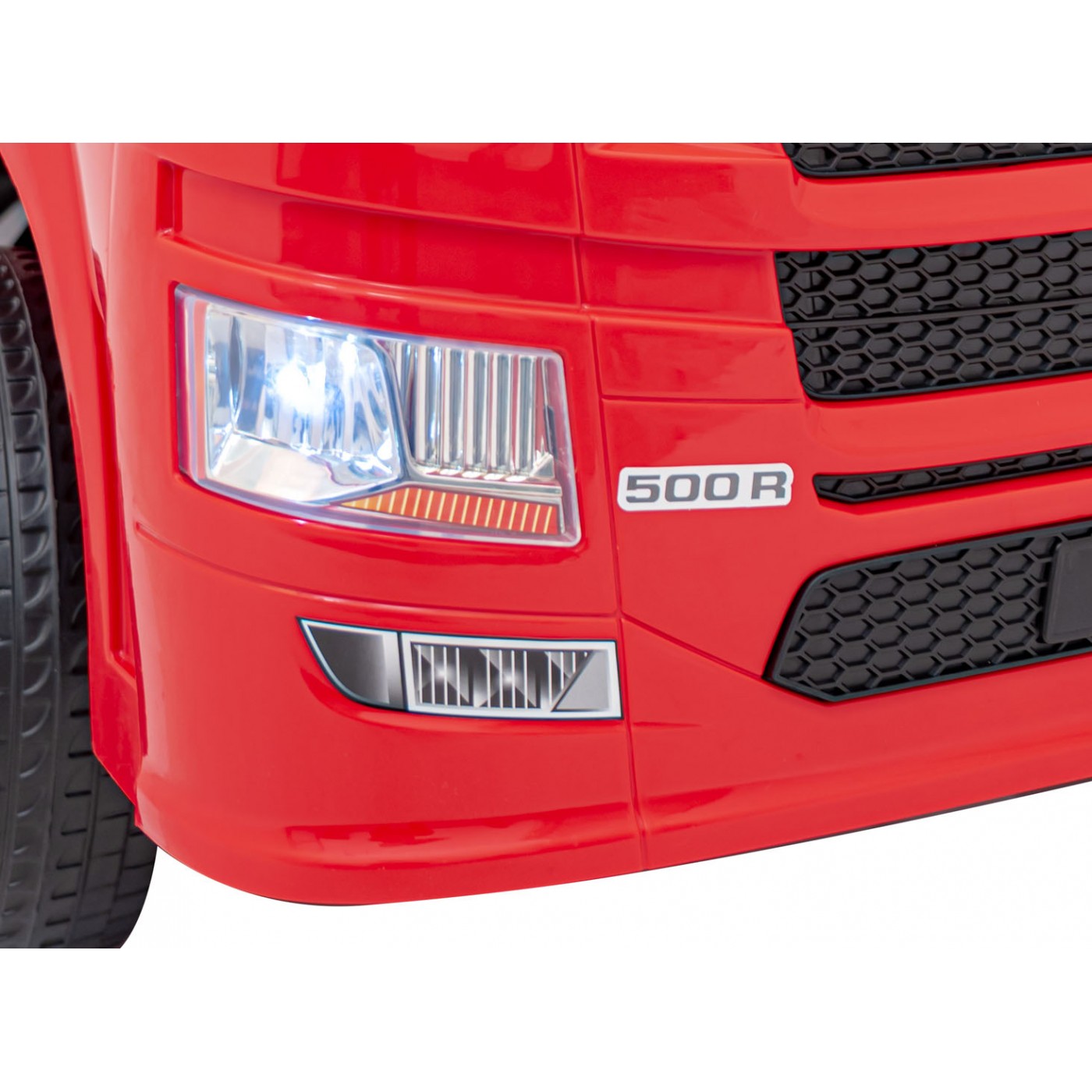 Vozidlo Scania R-SERIE natřené červeně