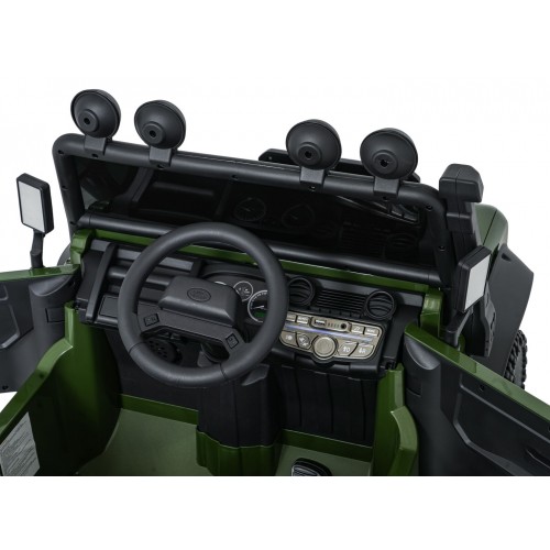 Land Rover Defender 110 SVX Concept Zelené vozidlo
