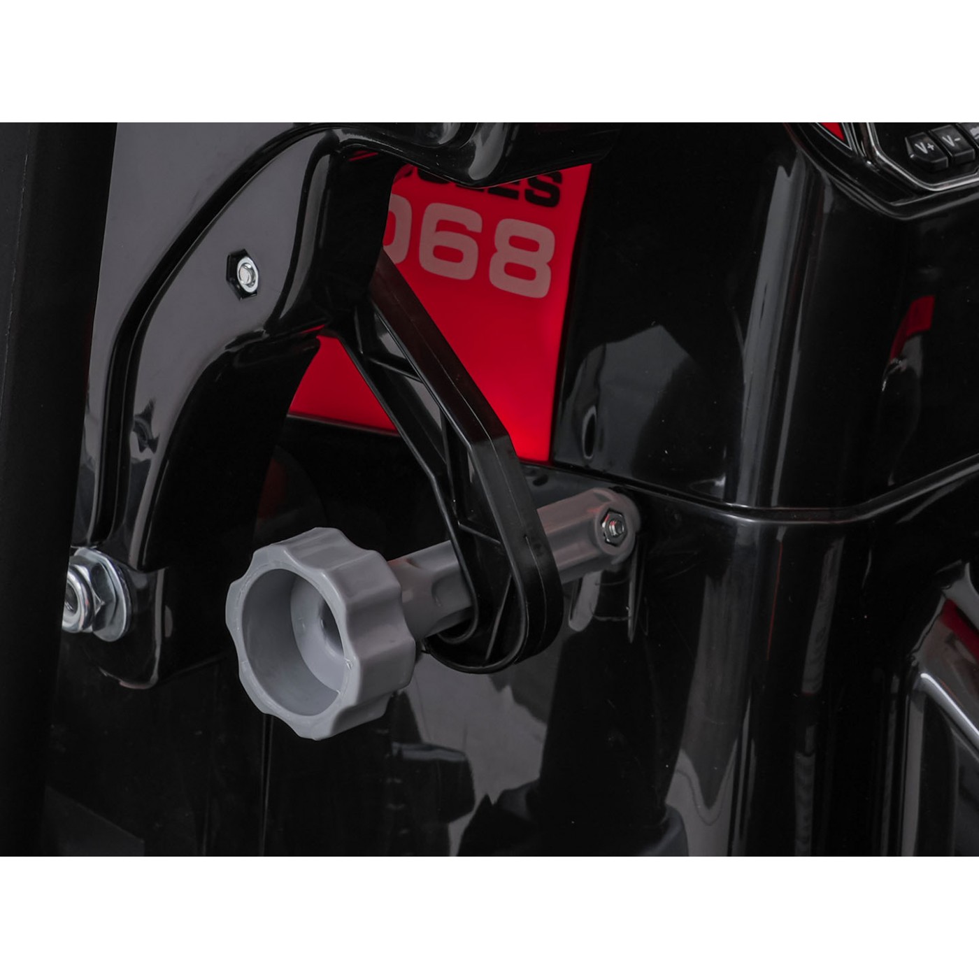 MEGA D68 Tahač S červeným přívěsem