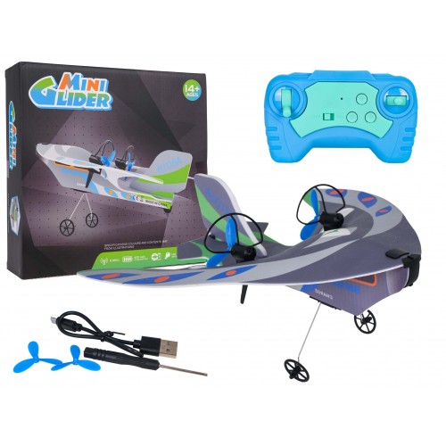R/C stíhací letoun