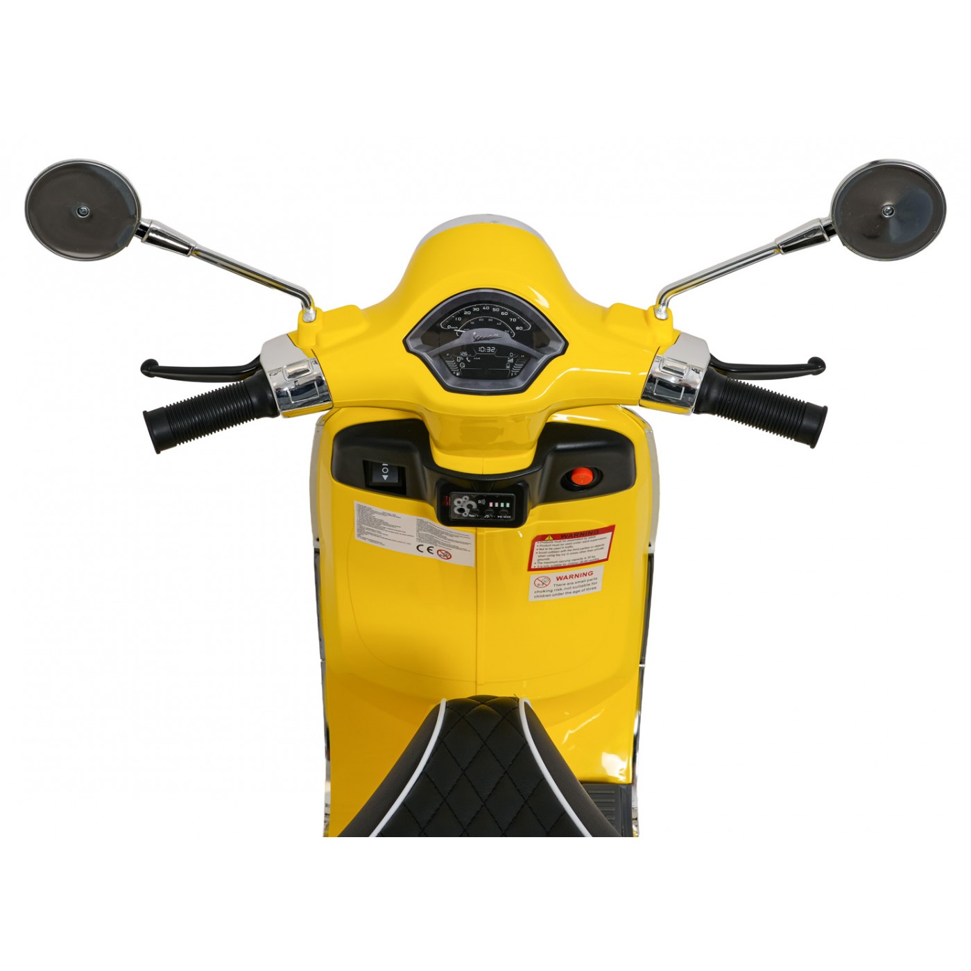 Automobilový skútr Vespa ROMA žlutá