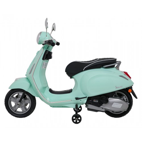 Vespa ROMA Skútr Zelený