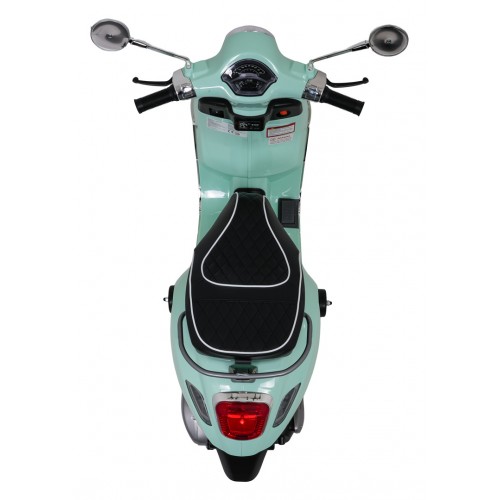 Vespa ROMA Skútr Zelený