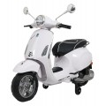 Automobilový skútr Vespa ROMA White