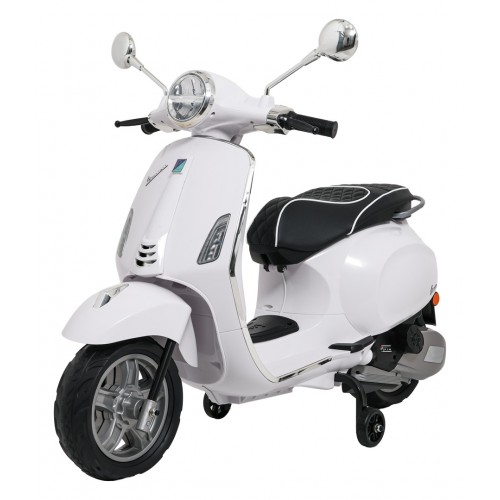 Automobilový skútr Vespa ROMA White