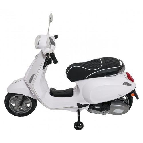 Automobilový skútr Vespa ROMA White