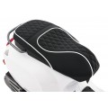 Automobilový skútr Vespa ROMA White