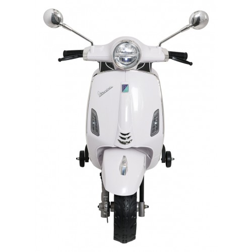 Automobilový skútr Vespa ROMA White