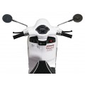 Automobilový skútr Vespa ROMA White