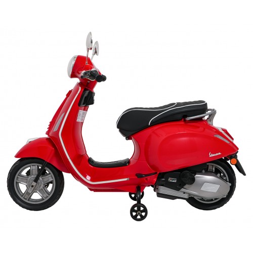 Automobilový skútr Vespa ROMA Red
