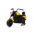 Motor vozidla STAR žlutá