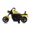 Motor vozidla STAR žlutá