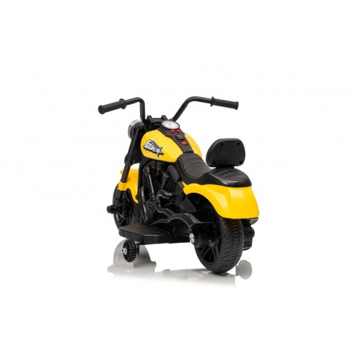 Motor vozidla STAR žlutá