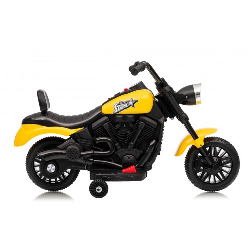 Motor vozidla STAR žlutá