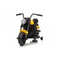 Motor vozidla STAR žlutá
