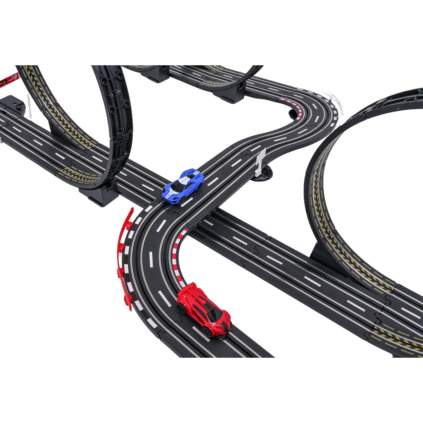 DRÁHA SPORTOVNÍ ZÁVODNÍ AUTO Délka dráhy 600 cm