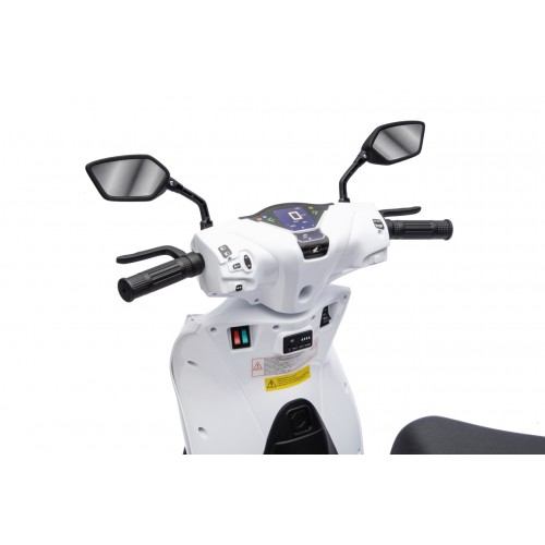 Skútr HONDA SH125I bílý